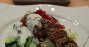 Lamm Köfte am Spieß gegrillt k IMG