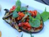 Gegrillte Minz-Aubergine k Aubergine mit Minze