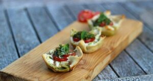 Tomate Mozzarella Tartletts aus der Muffinform Tomate Mozzarelle Törtchen Header Header II