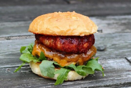 Bacon Cheese Donut Burger Bacaon Cheese Donut Burger
