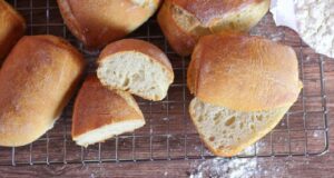 Sonntagsbrötchen mit Joghurt selber backen Sonntagsbrötchen mit Joghurt