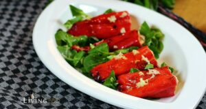 Gefüllte Spitzpaprika mit Ziegenkäse vom Grill (Florinis) Spitzpaprika mit Ziegenfrischkäse vom Grill (Florini)
