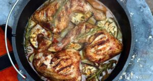 Cajun Hähnchenschenkel auf Gemüse aus dem Dutch Oven Cajun Hähnchenschenkel auf Gemüse aus dem Dutch Oven