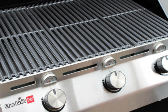Ist Grillen mit Gas besser als mit Holzkohle? Vor- und Nachteile des Gasgrills