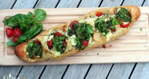 Tomate Mozzarella Baguette Schiff Tomate Mozzarella Baguette Schiff