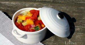 Schnelle Tomaten Mango Salsa zubereiten. Rezept Tomaten Mango Salsa