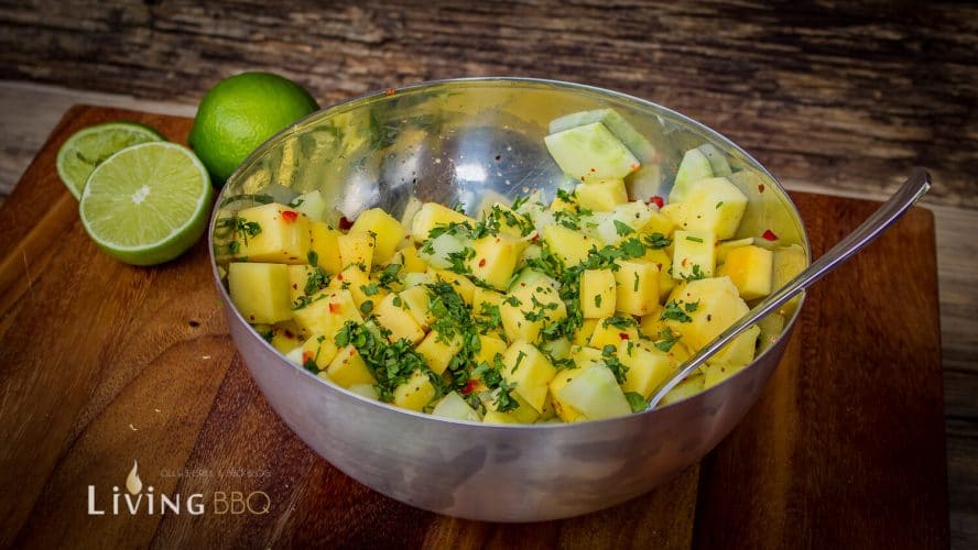 Mango Salsa mit Gurken als einfache und leckere Beilage - LivingBBQ.de