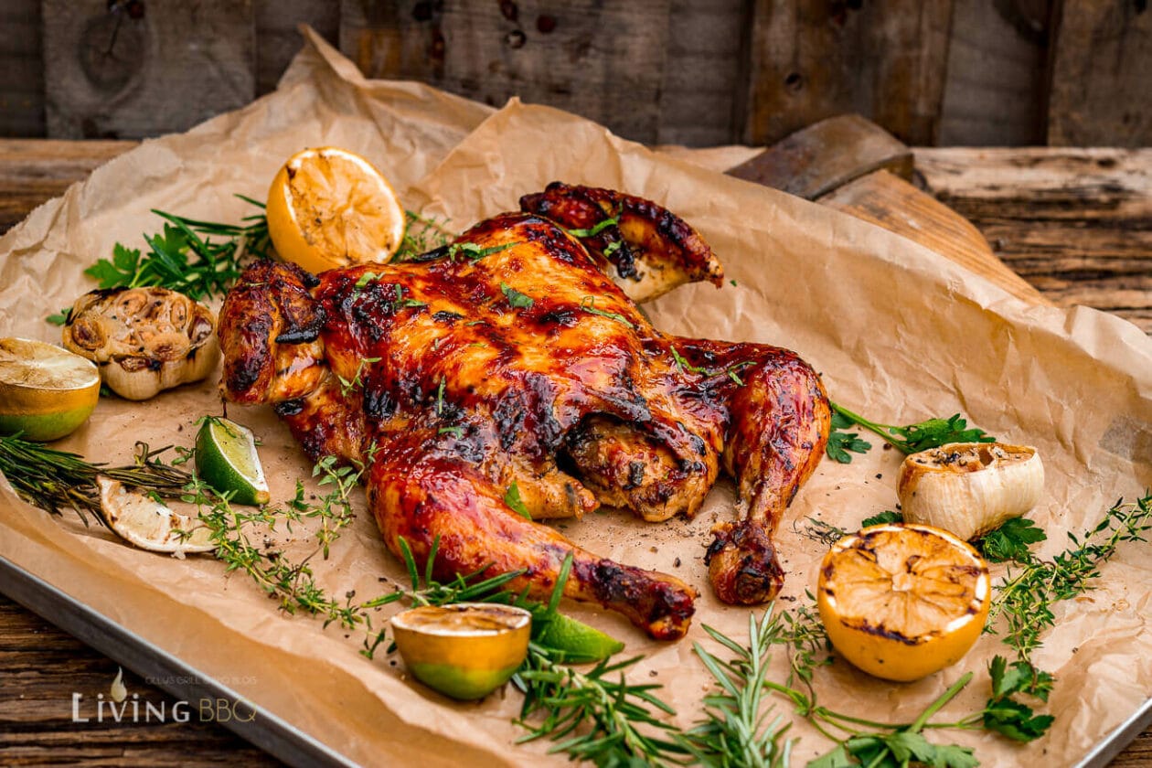 Roadkill Chicken oder Platthuhn - BBQ Huhn vom Smoker oder Grill Roadkill Chicken oder Platthuhn - BBQ Huhn vom Smoker oder Grill