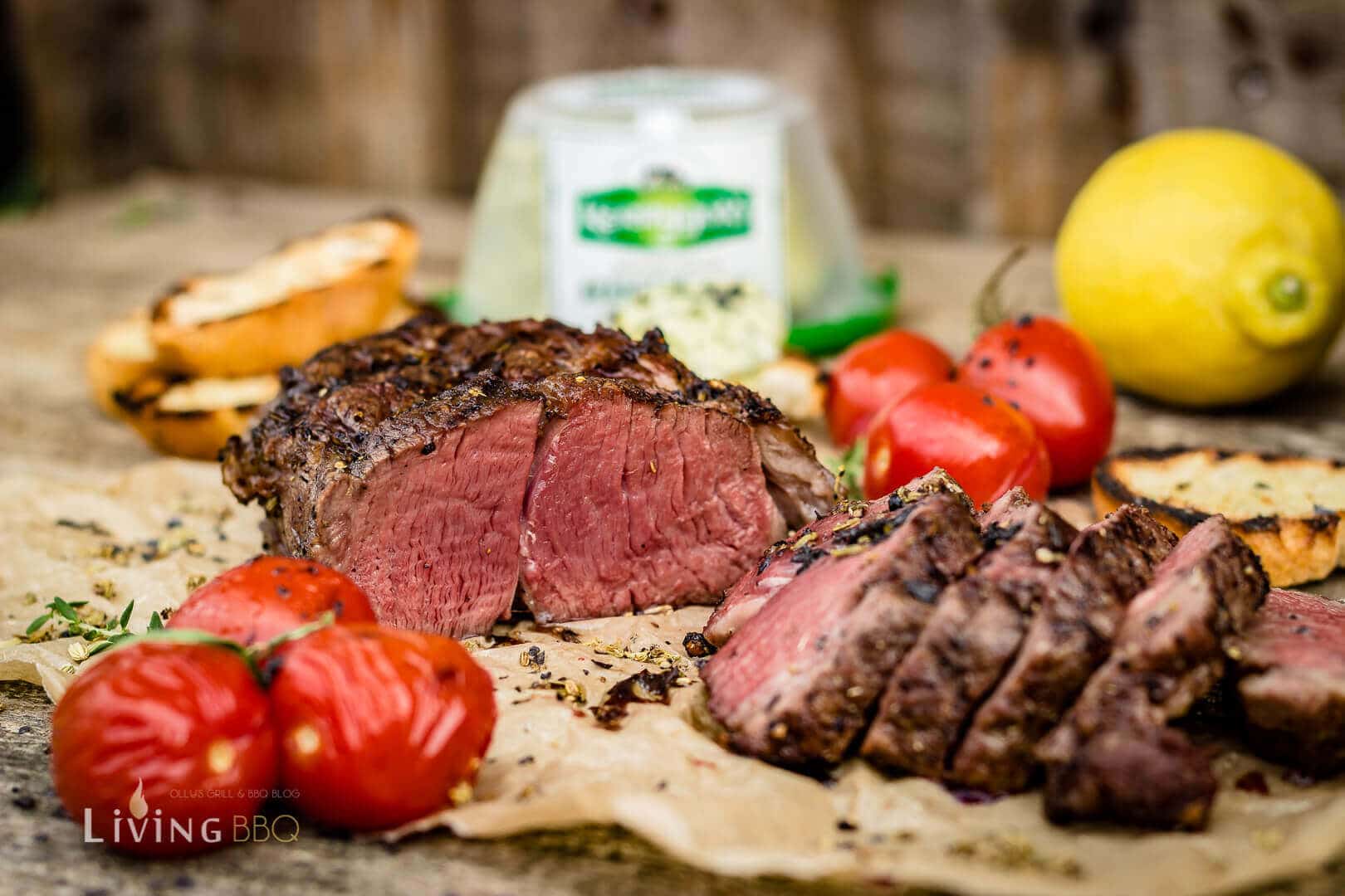 Bison Ribeye Steak mit Zitronen Fenchel Rub | LivingBBQ.de