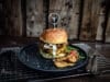 Kräuterseitling Burger mit selbstgemachten Burger Buns Kräuterseitling Burger