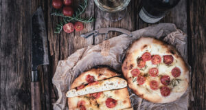Focaccia selber machen – schnell und einfach Focaccia Rezept zum selber backen