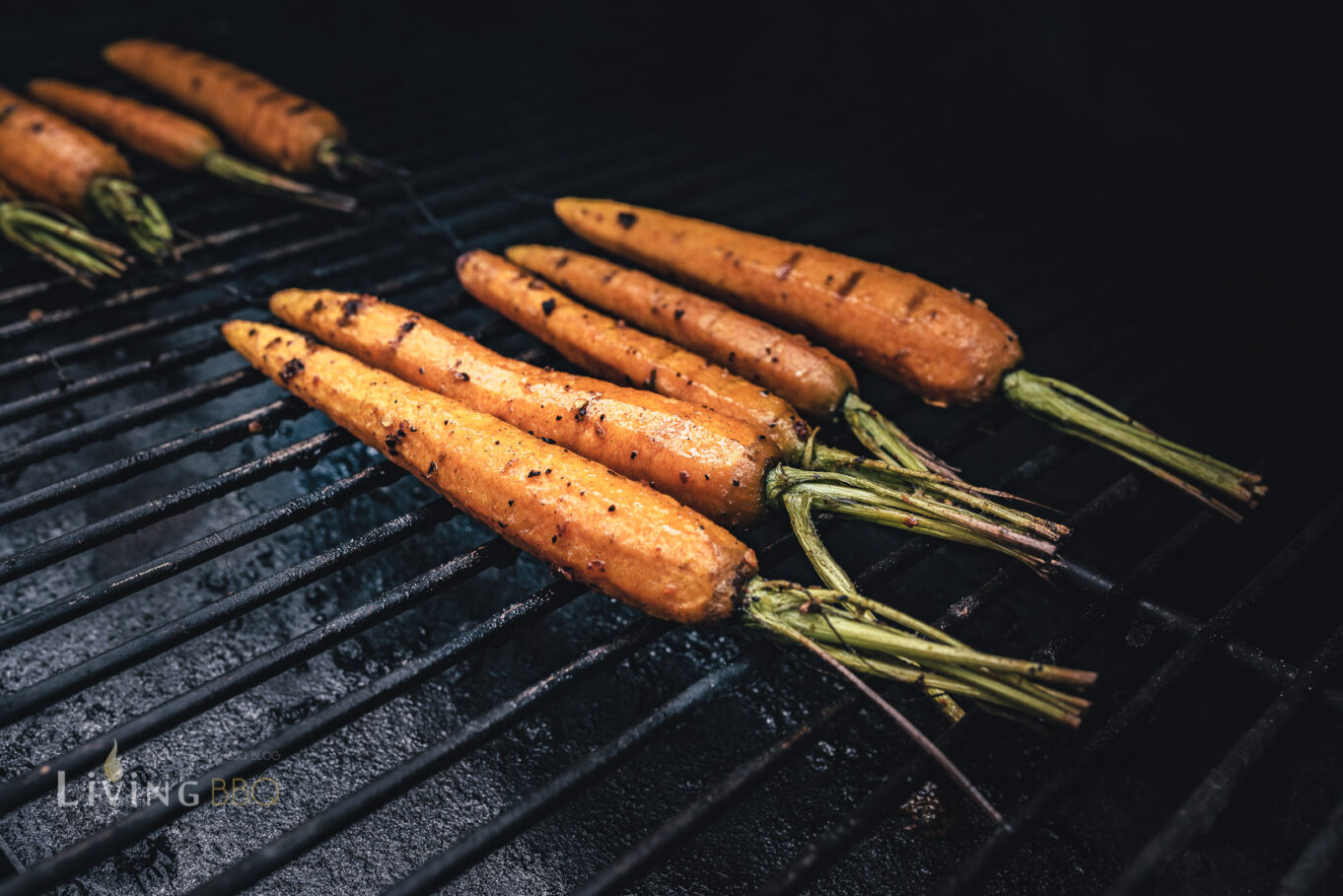 Glasierte Möhren vom Grill - süß und würzig - LivingBBQ.de