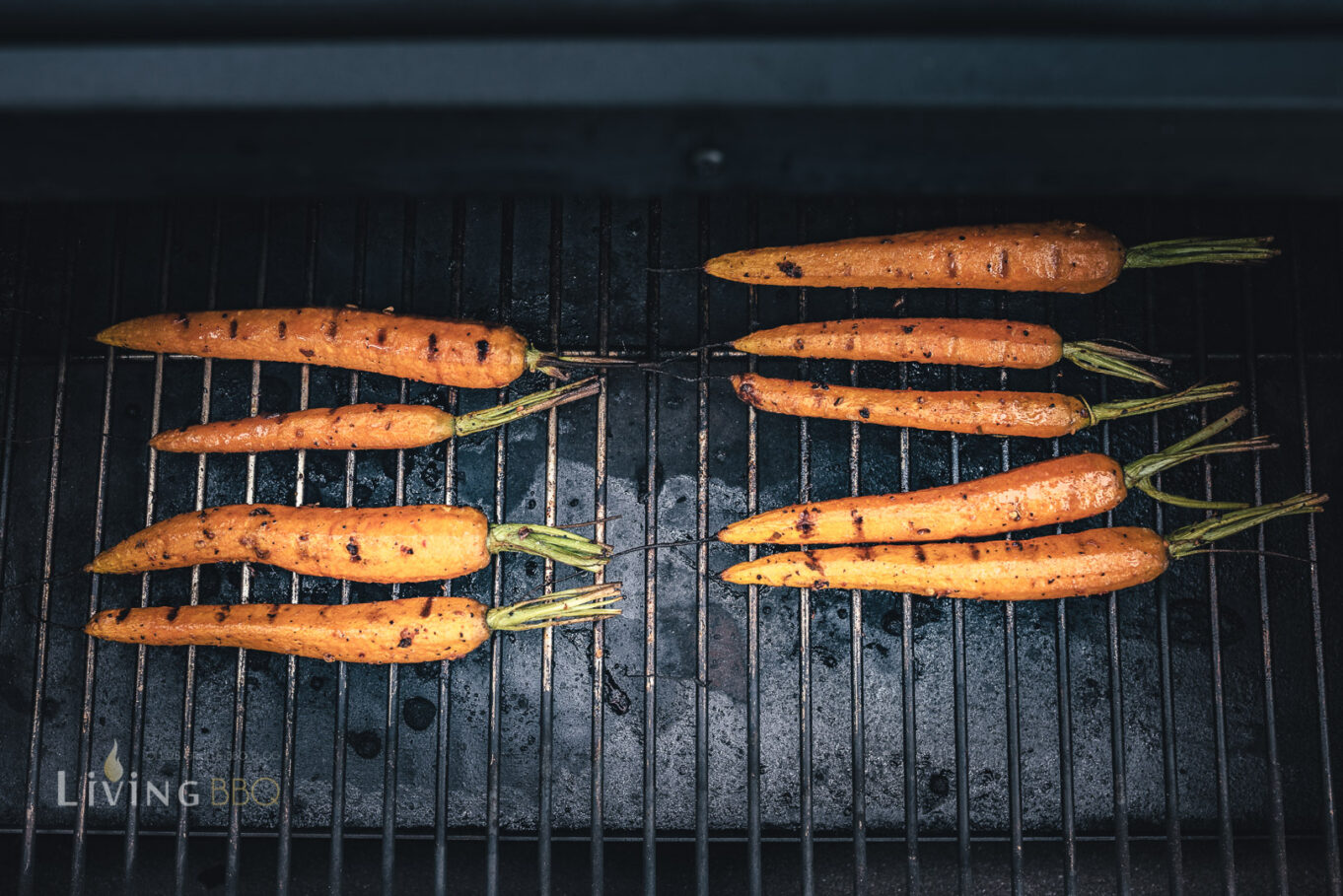 Glasierte Möhren vom Grill - süß und würzig - LivingBBQ.de