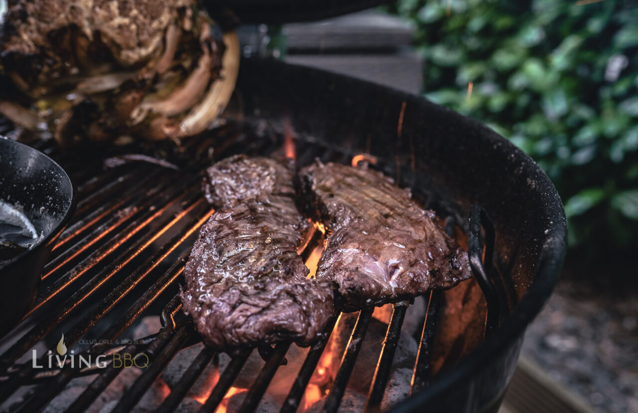 Blumenkohl grillen - Gebackener Blumenkohl vom Grill - LivingBBQ.de Blumenkohl grillen - Gebackener Blumenkohl vom Grill - LivingBBQ.de