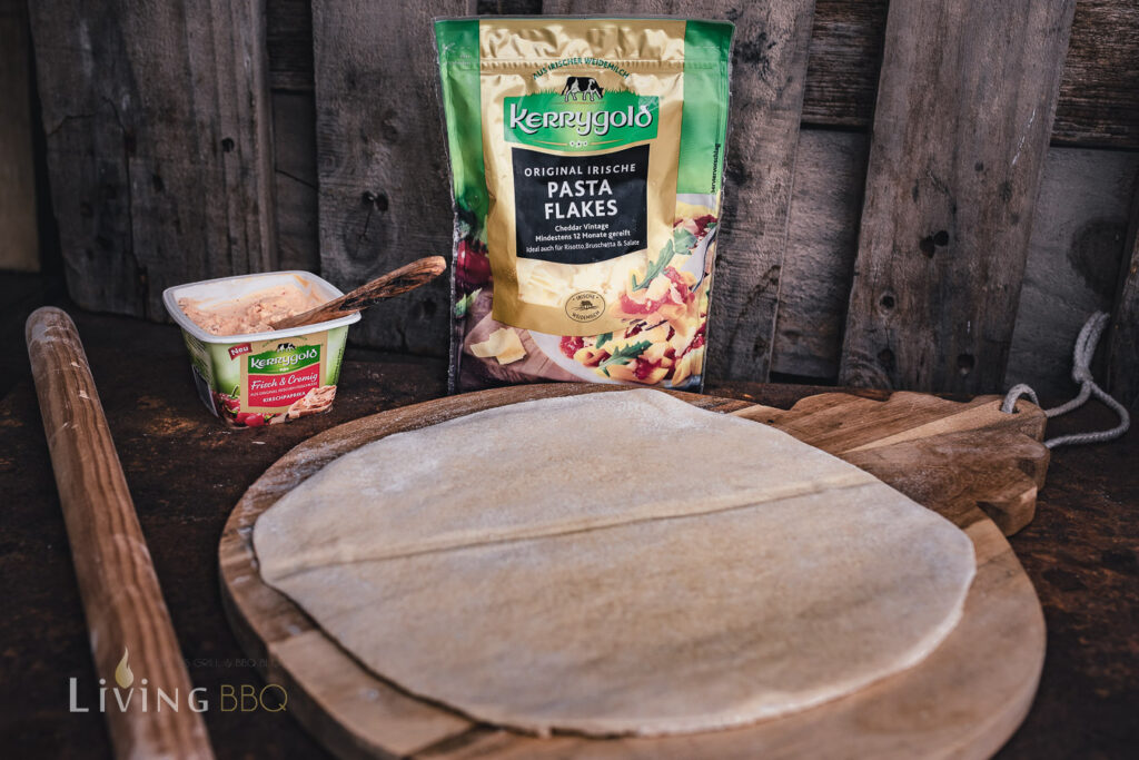 Piadina - italienisches Fladenbrot aus der Emila-Romagna - LivingBBQ.de Piadina - italienisches Fladenbrot aus der Emila-Romagna - LivingBBQ.de