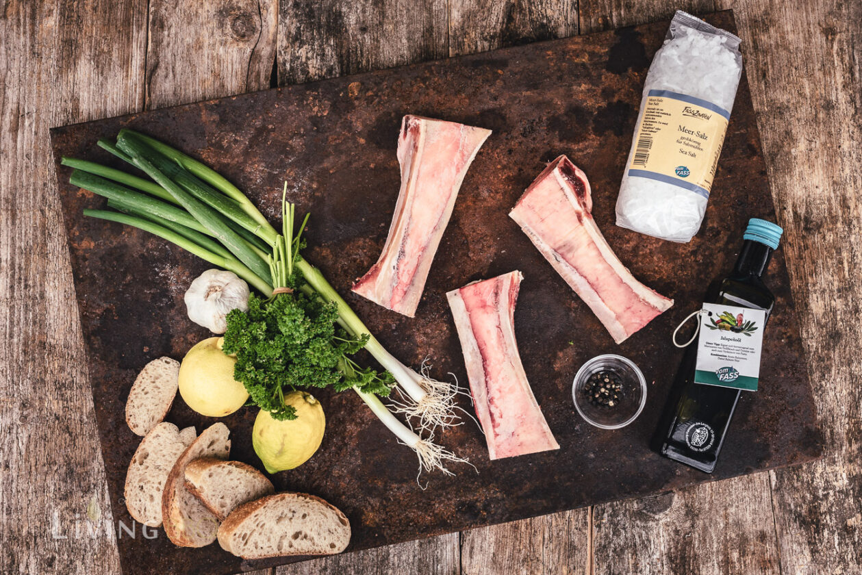 Markknochen Rind Markknochen Bruschetta - LivingBBQ.de