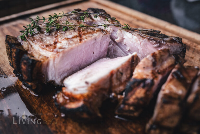 Dry Aged Schweinekotelett in Feigensauce